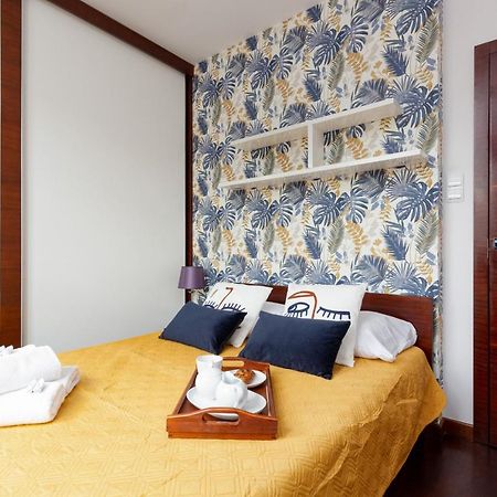 Spacious Suite With A Hammock And Terrace By Renters Prestige Warsaw Ngoại thất bức ảnh
