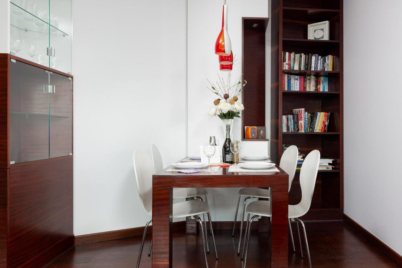 Spacious Suite With A Hammock And Terrace By Renters Prestige Warsaw Ngoại thất bức ảnh